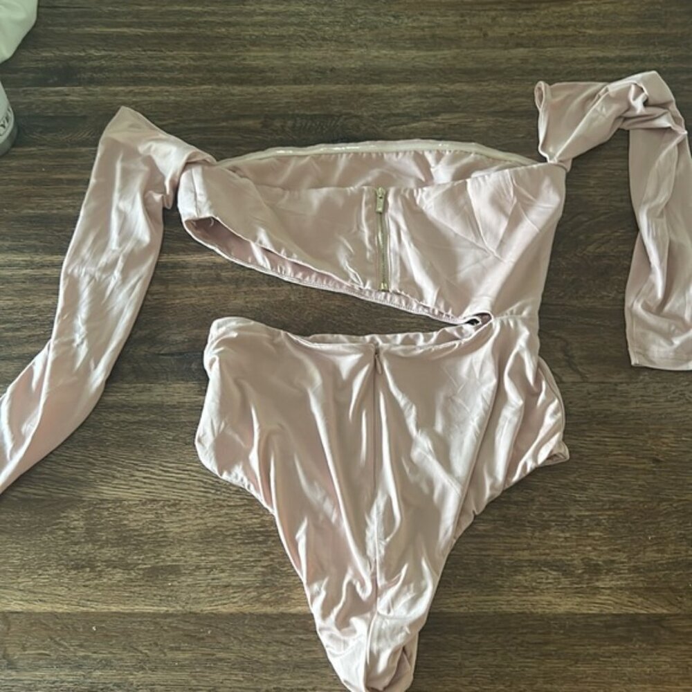 HOUSE OF CB blush off shoulder pink cut out bodysuit small ola - Picture 10 of 11